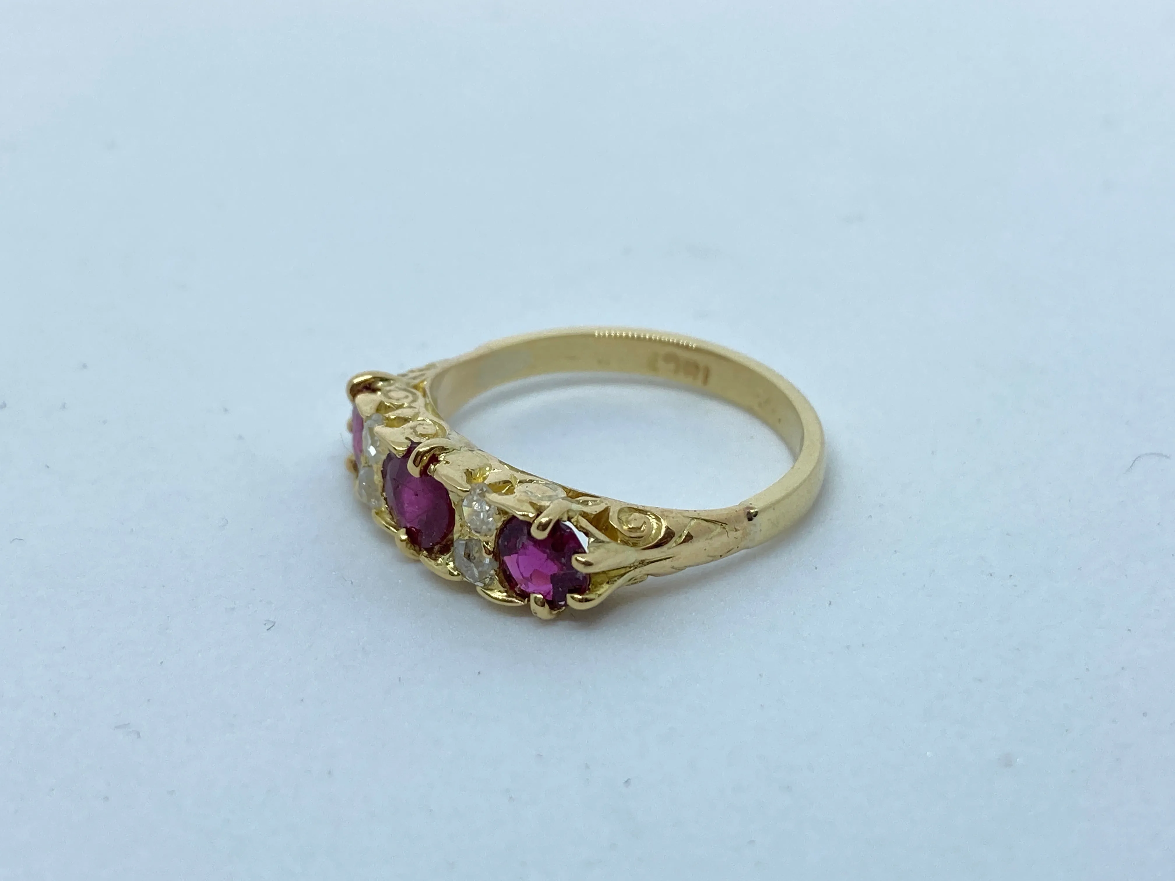 18ct Ruby Diamond Ring - Size N