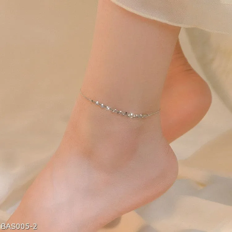 Sparkling anklet